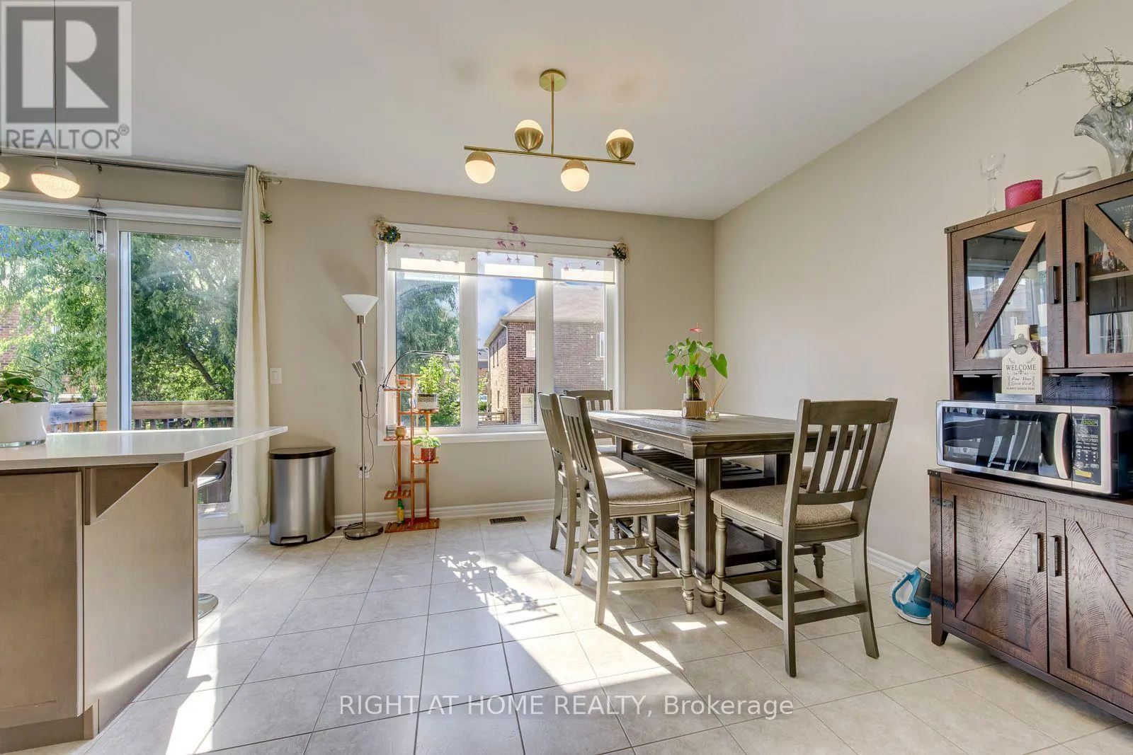 40 STILLWATER CRESCENT