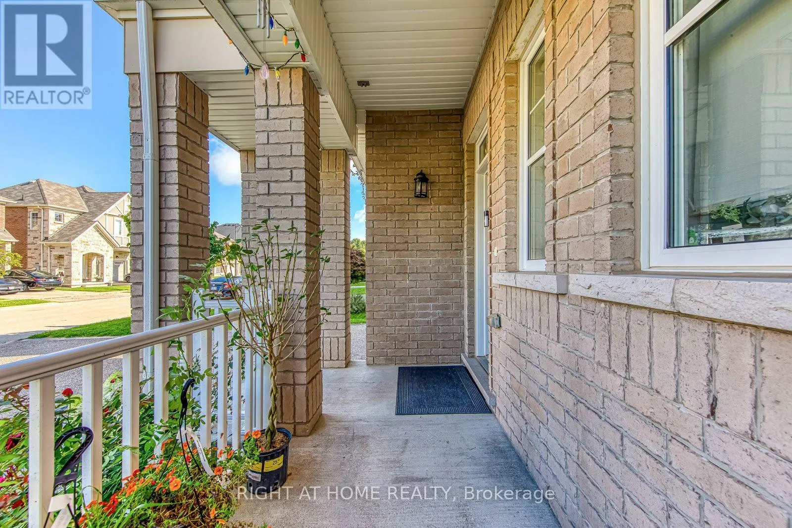 40 STILLWATER CRESCENT
