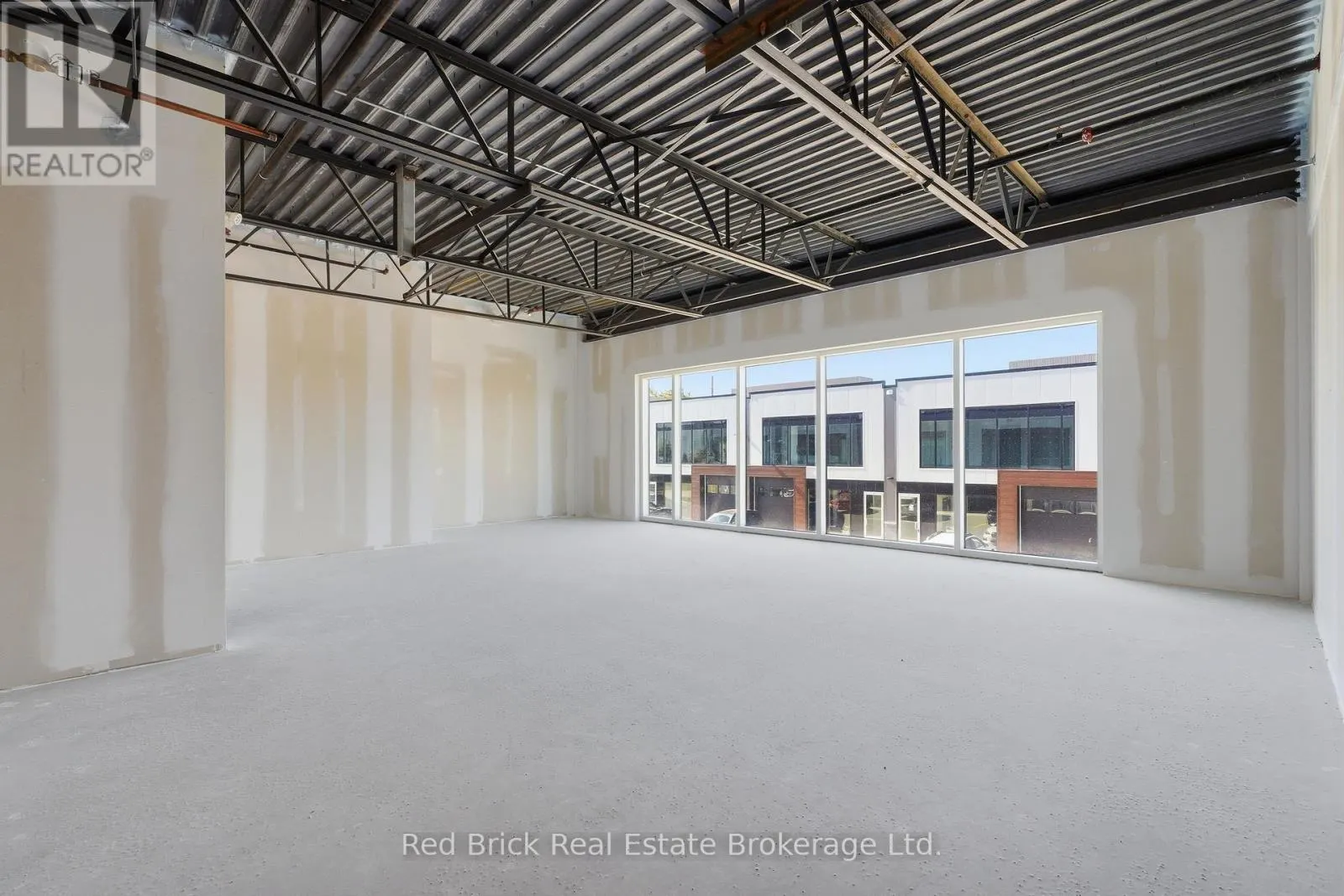 11 - 587 HANLON CREEK BOULEVARD #11