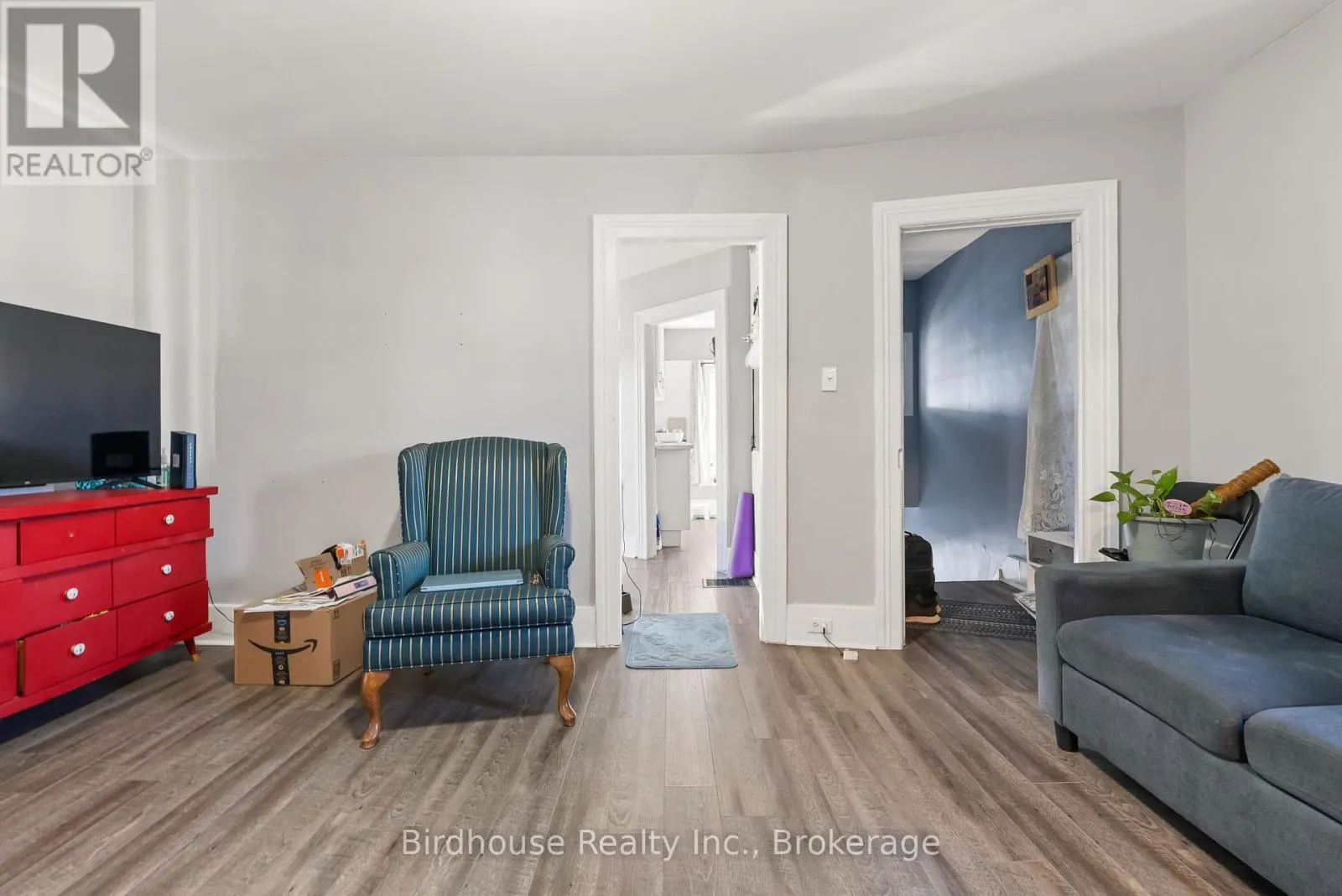 99 DURHAM STREET W