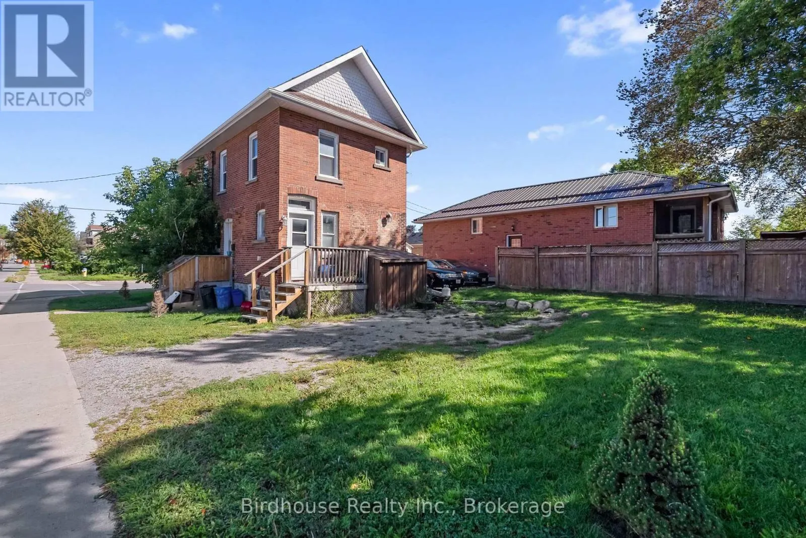 99 DURHAM STREET W