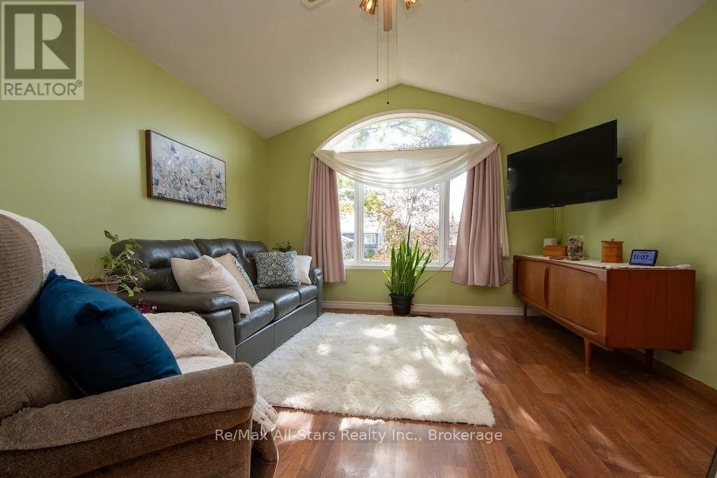 41 CEDARTREE LANE