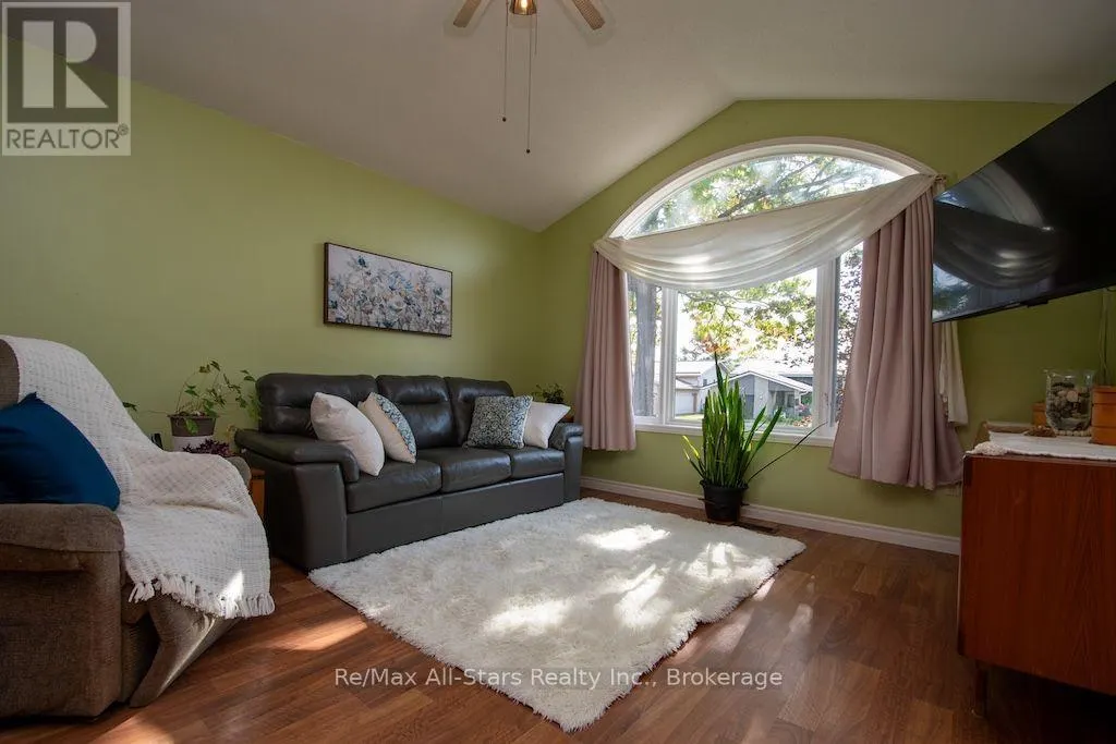 41 CEDARTREE LANE