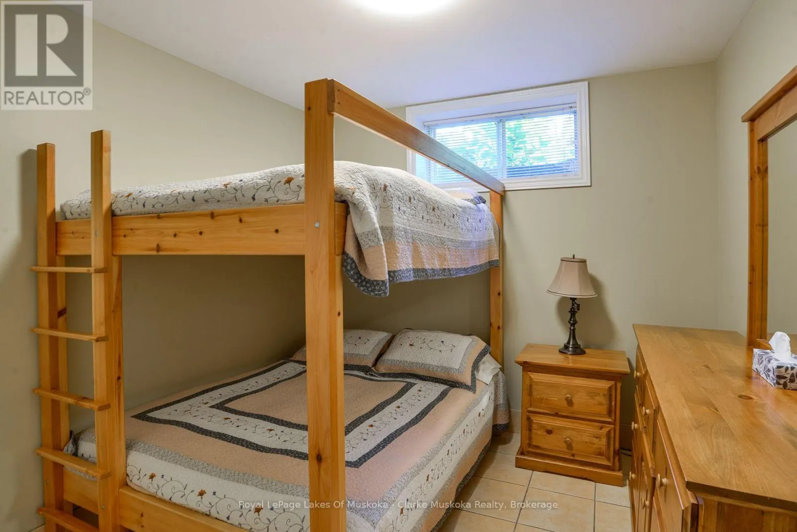 1 - 2839 SOUTHWOOD ROAD #1