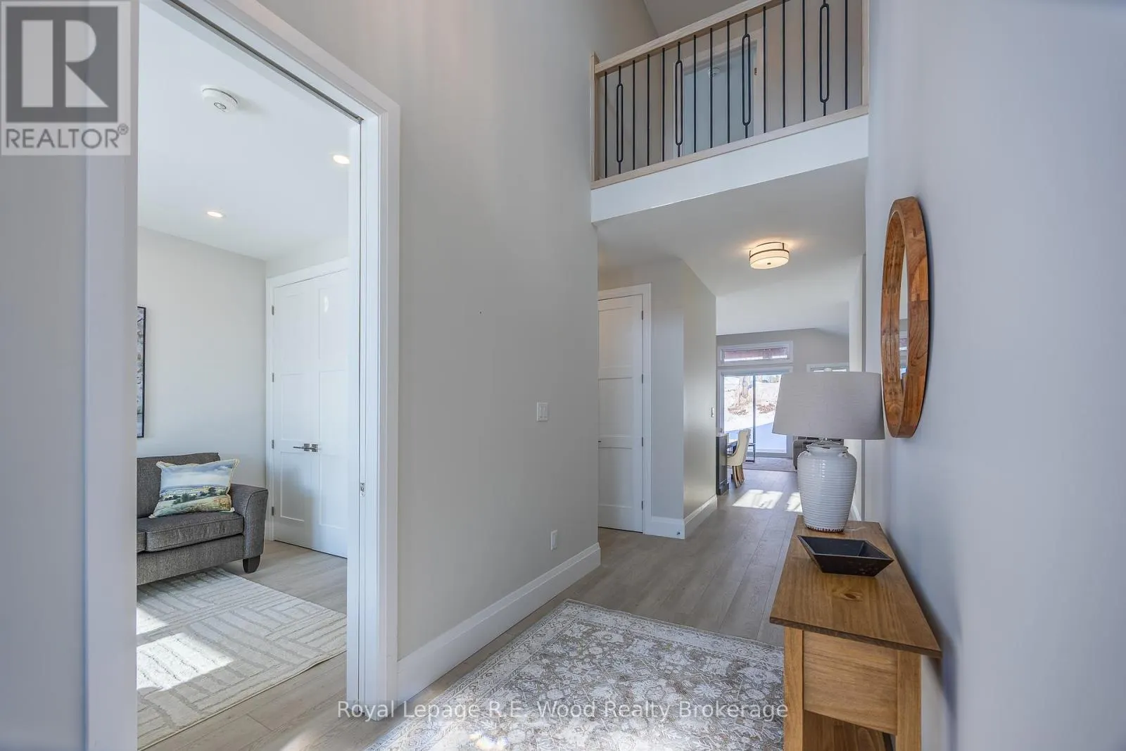 9 GREENHILL DRIVE
