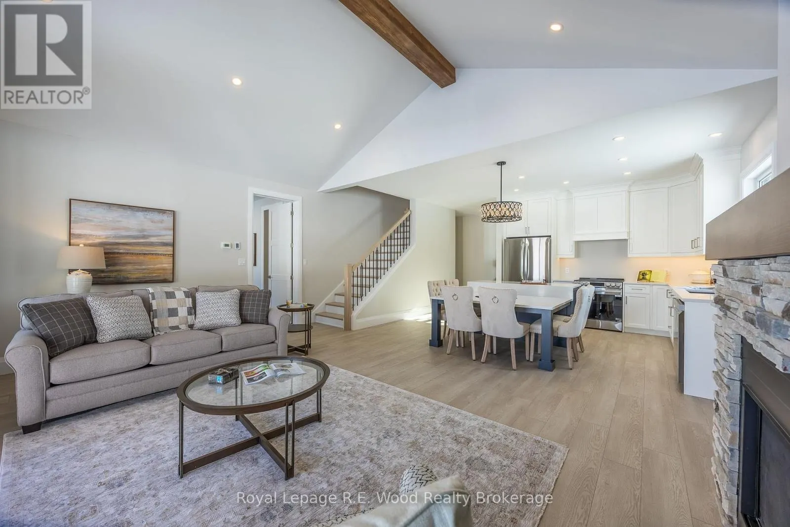 9 GREENHILL DRIVE