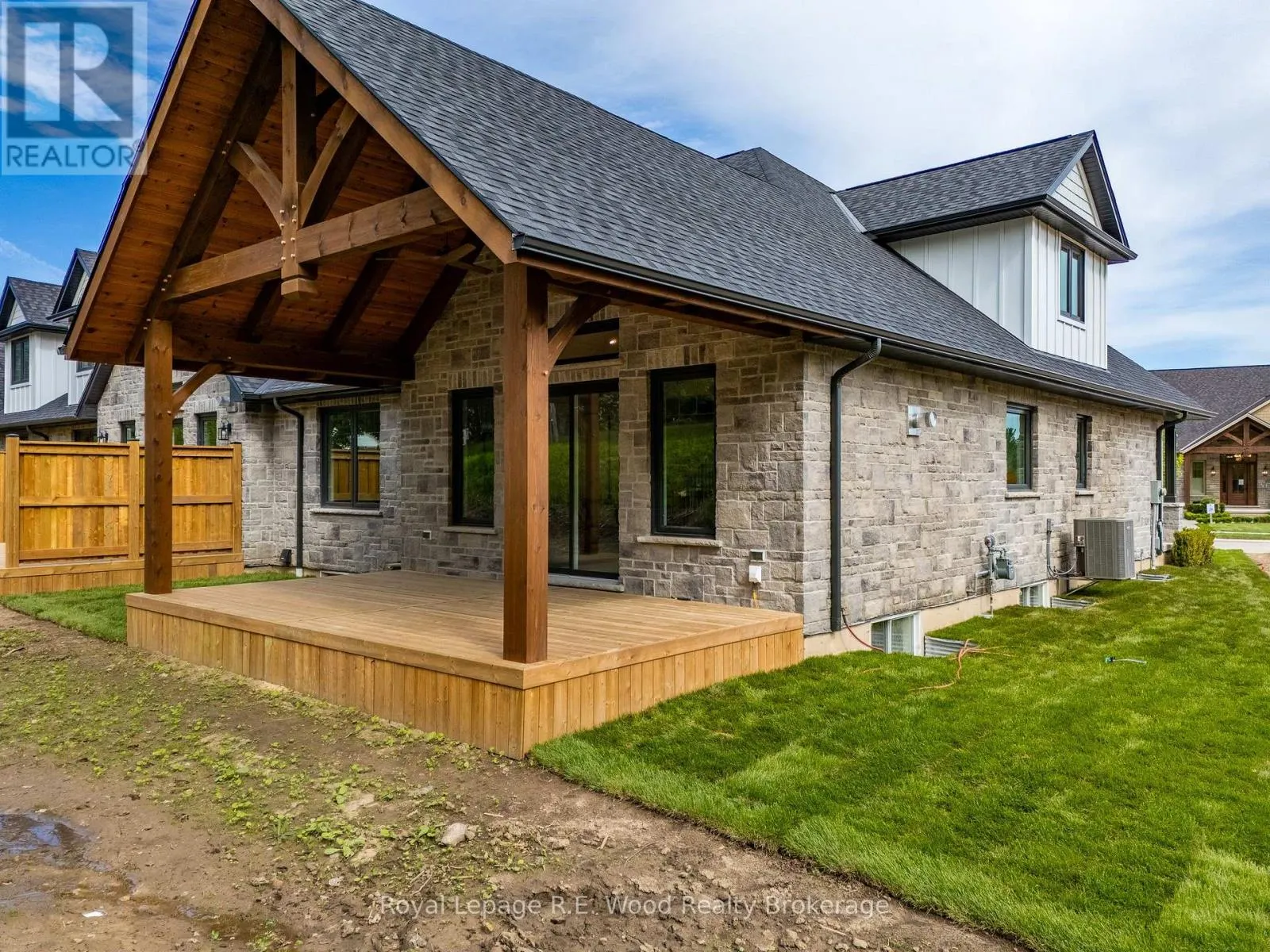 9 GREENHILL DRIVE
