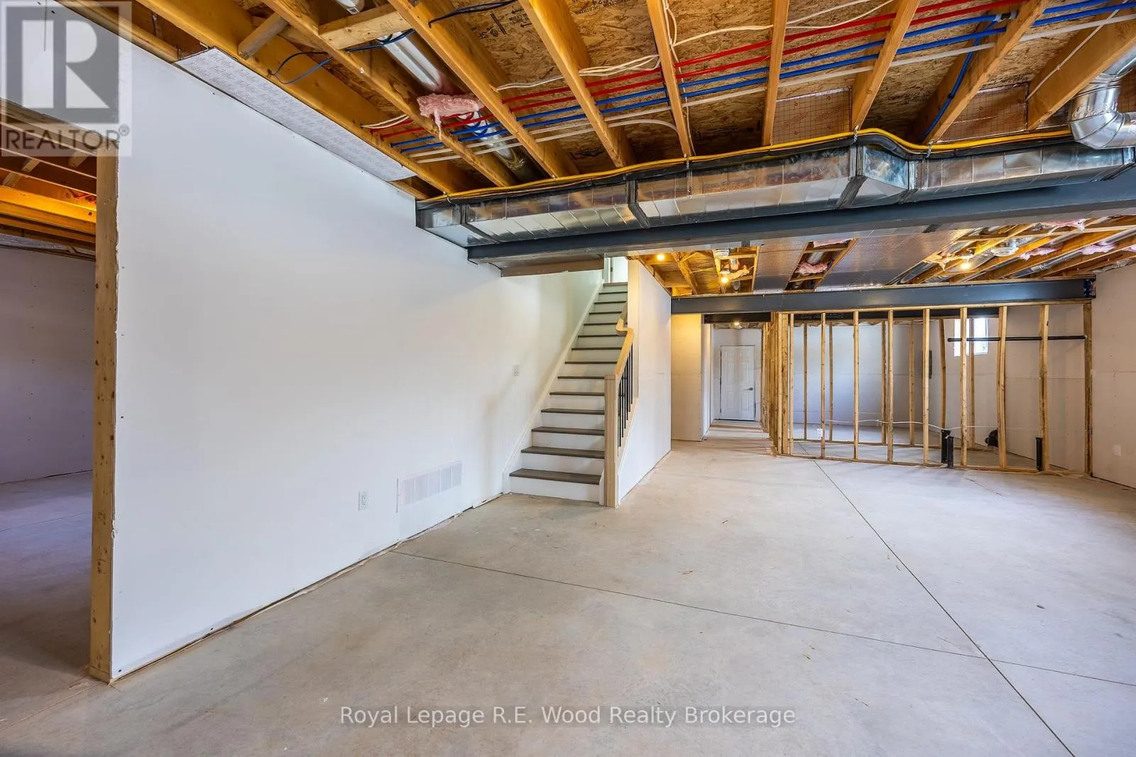 11 GREENHILL DRIVE