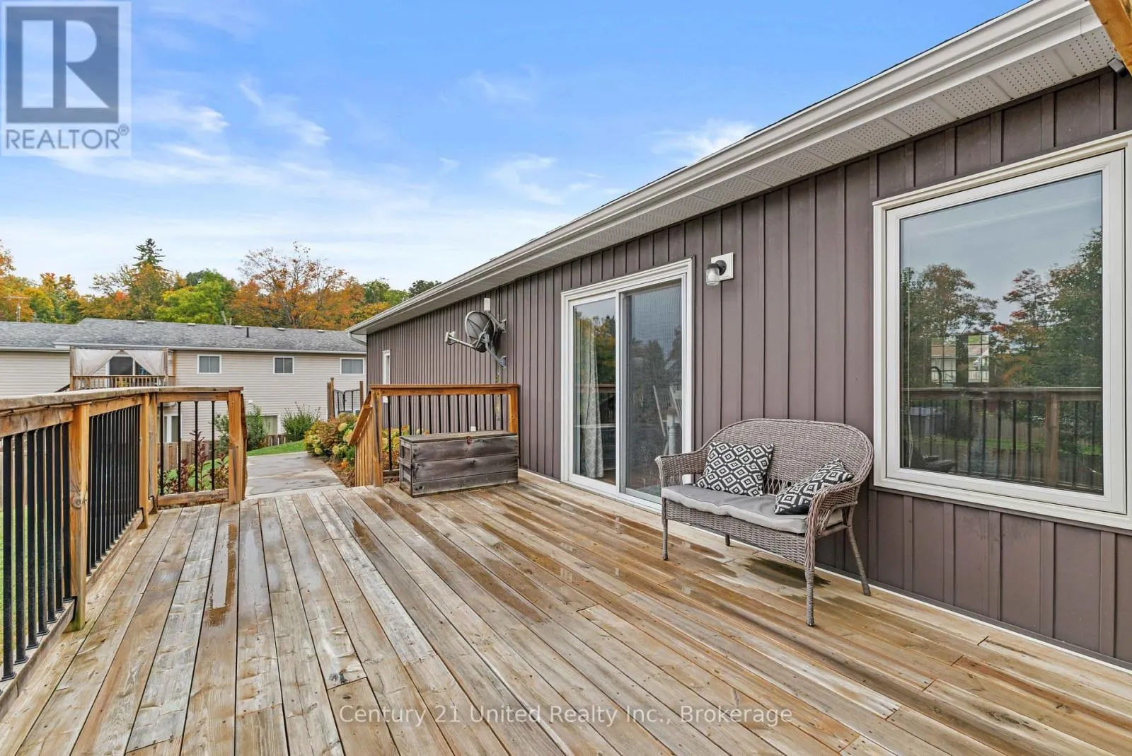 929 MOUNT PLEASANT ROAD