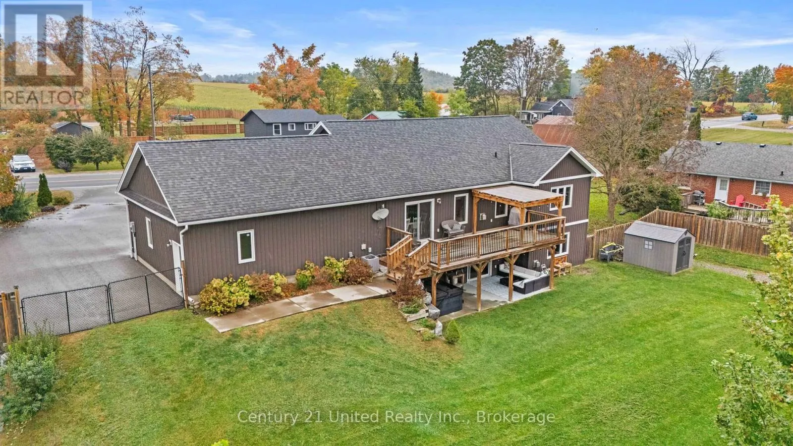 929 MOUNT PLEASANT ROAD