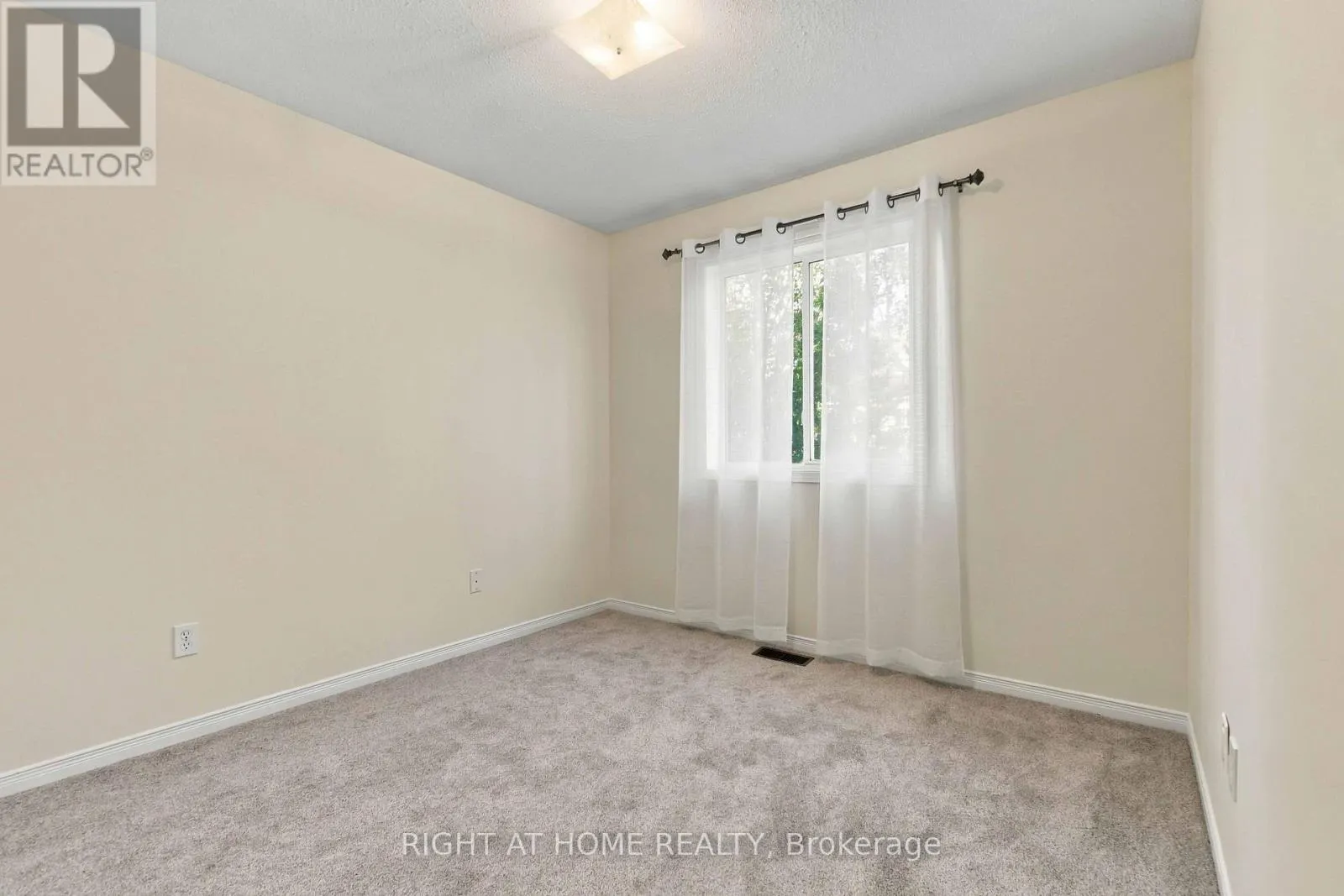 161 KINROSS PRIVATE