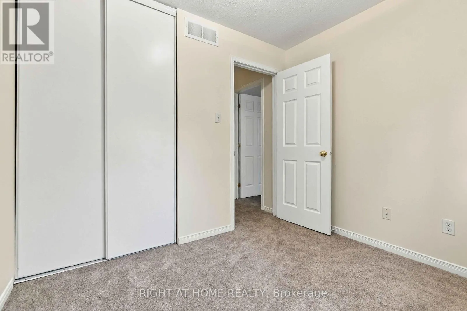 161 KINROSS PRIVATE