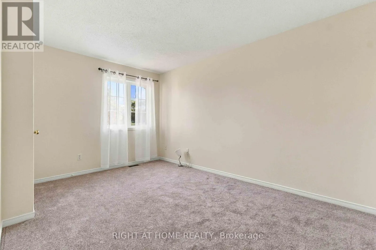 161 KINROSS PRIVATE