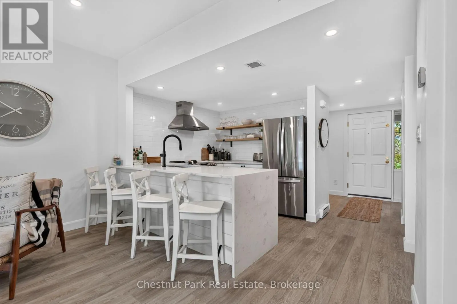 10 - 1021 GRANDVIEW HILLTOP DRIVE #10