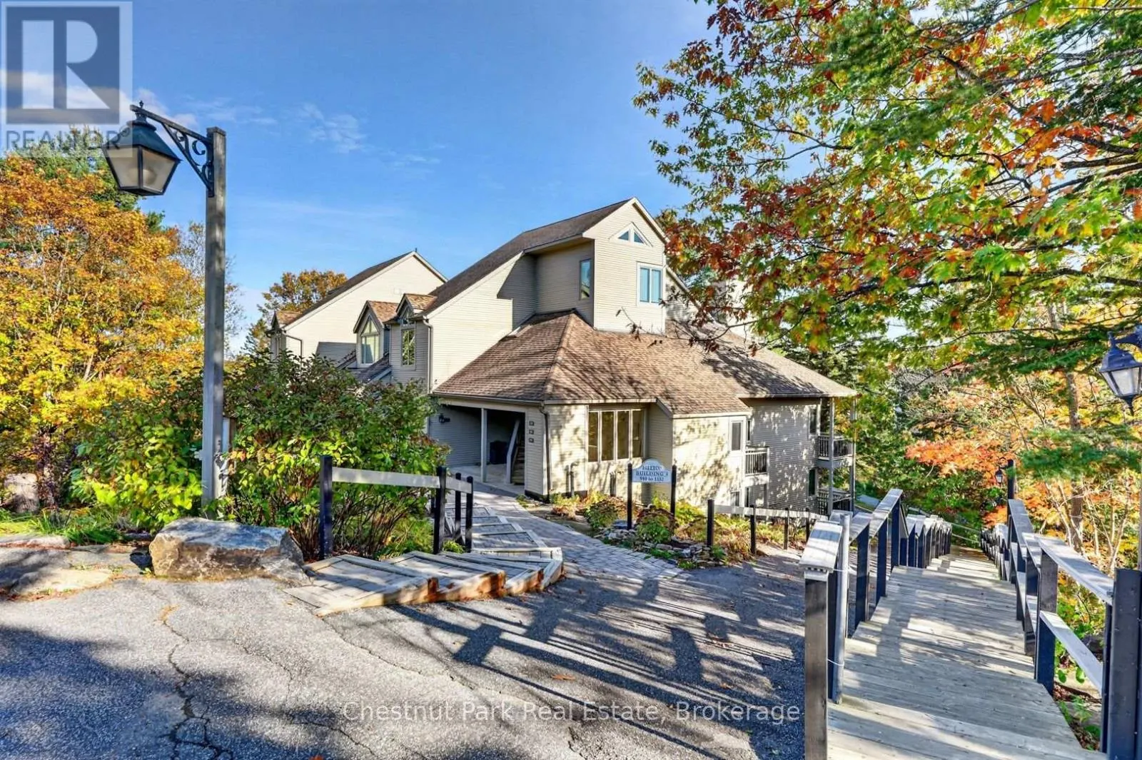10 - 1021 GRANDVIEW HILLTOP DRIVE #10