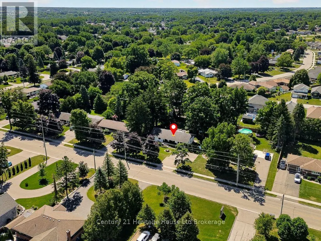 105 CONCESSION STREET W