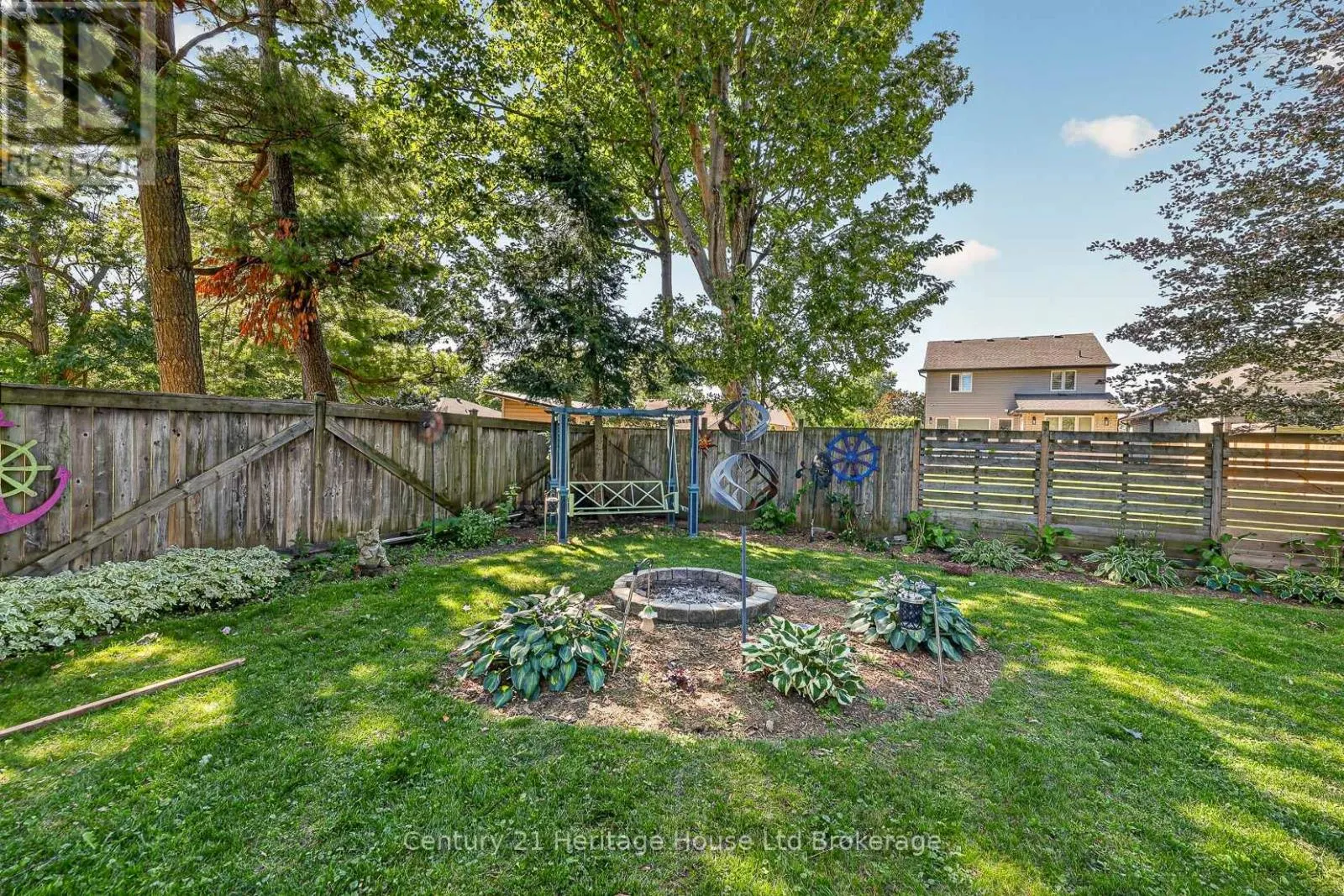 105 CONCESSION STREET W