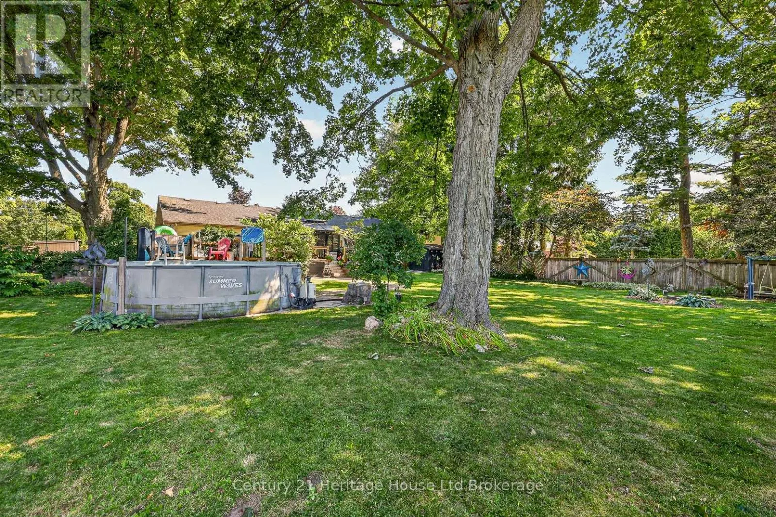 105 CONCESSION STREET W
