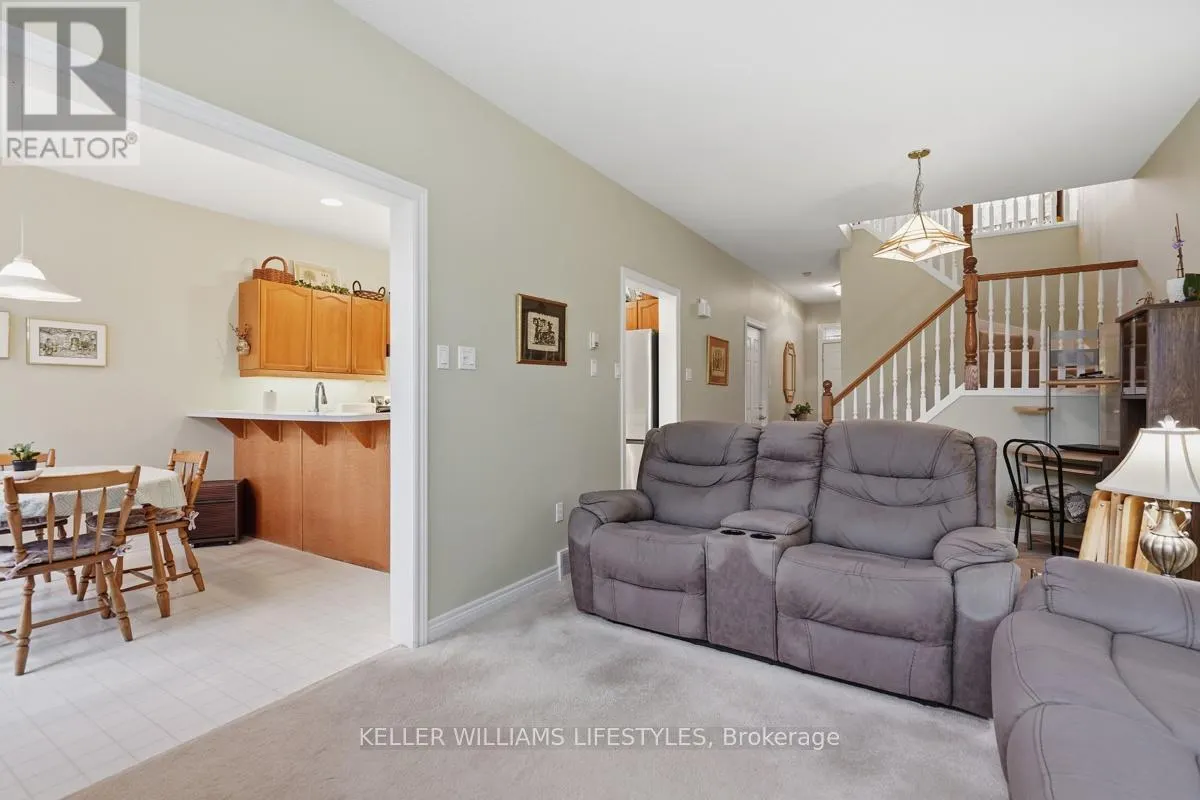 24 - 519 RIVERSIDE DRIVE #24