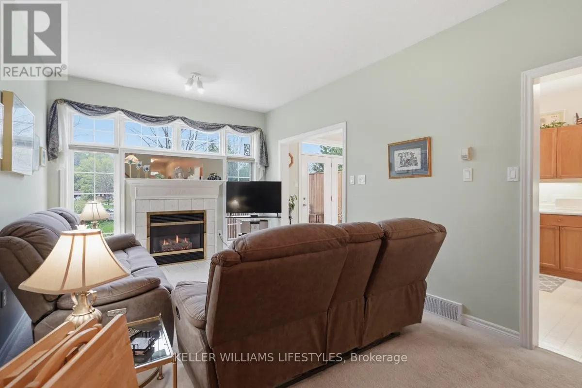 24 - 519 RIVERSIDE DRIVE #24