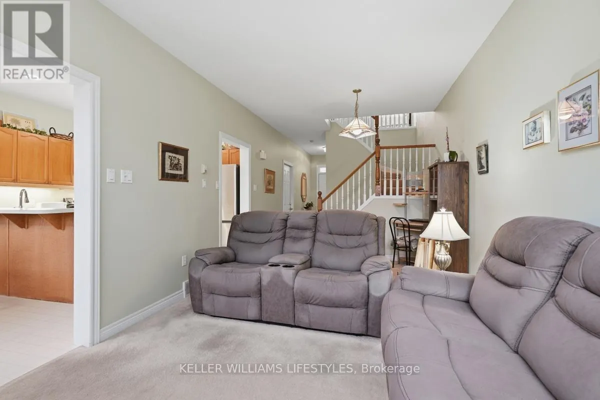 24 - 519 RIVERSIDE DRIVE #24