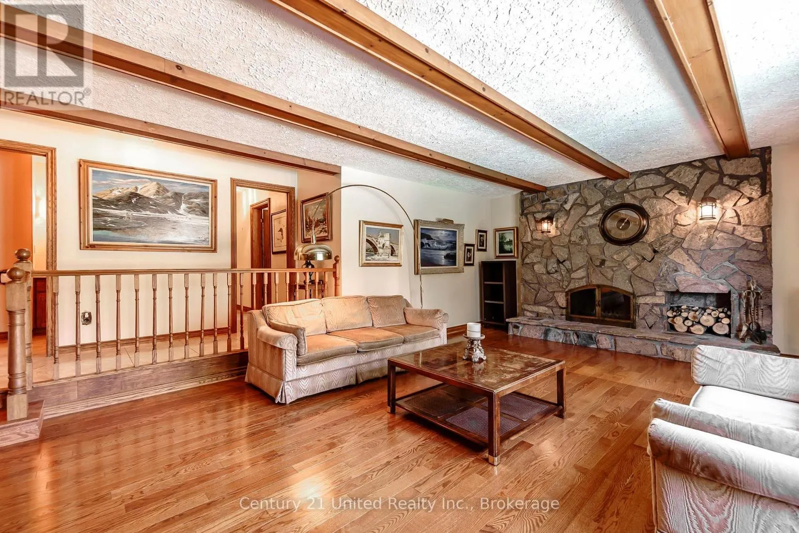 136 WALLIS DRIVE