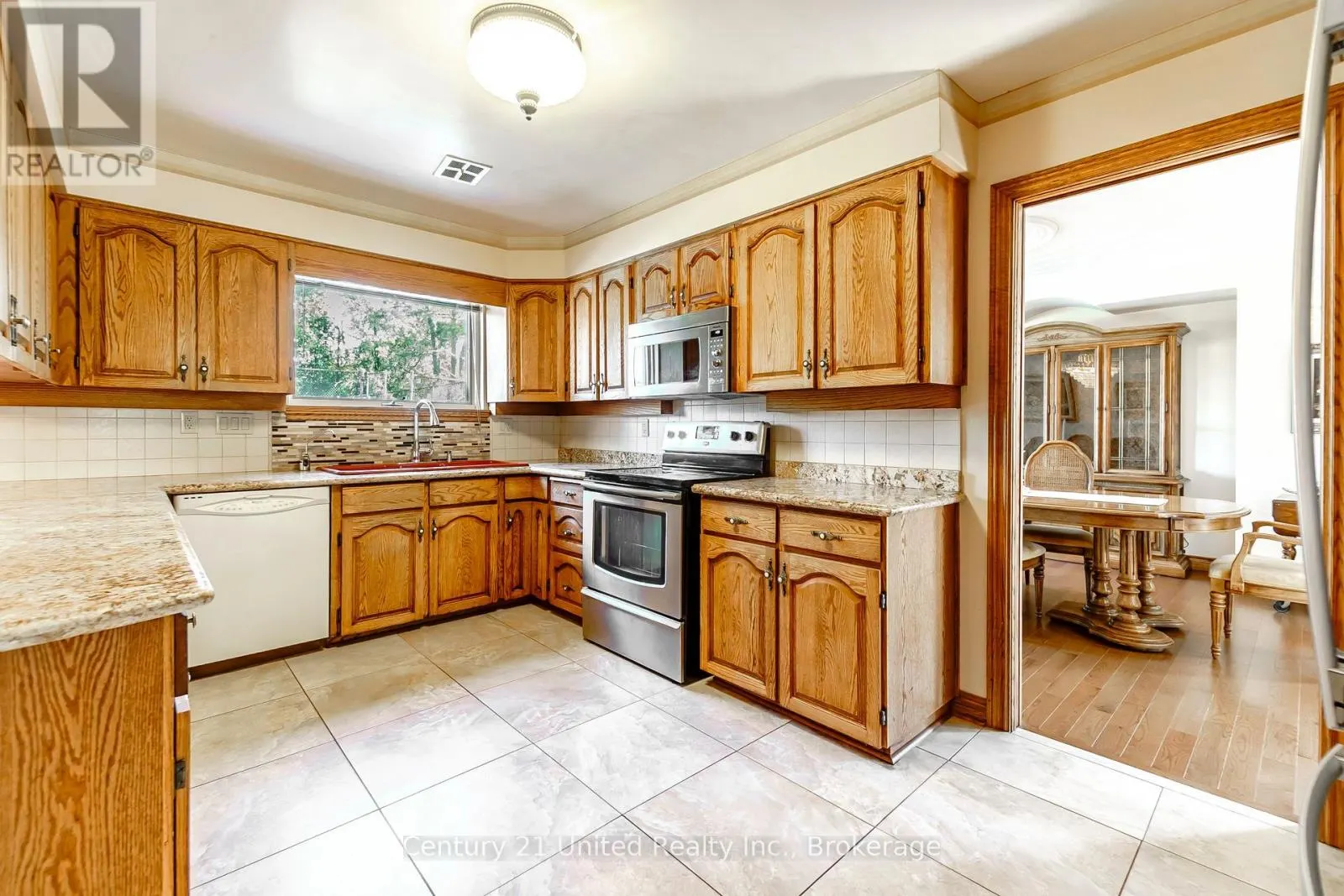 136 WALLIS DRIVE