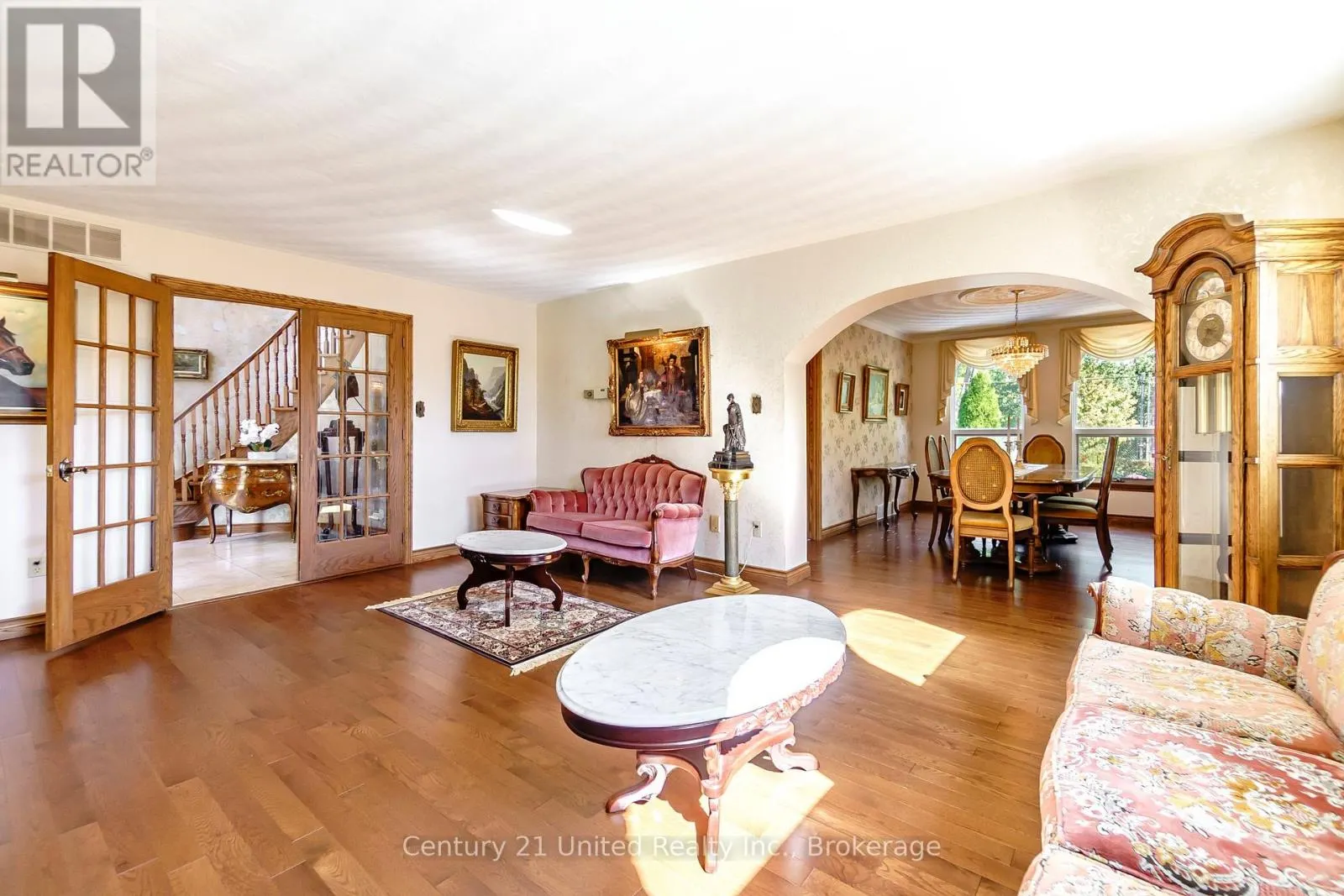136 WALLIS DRIVE