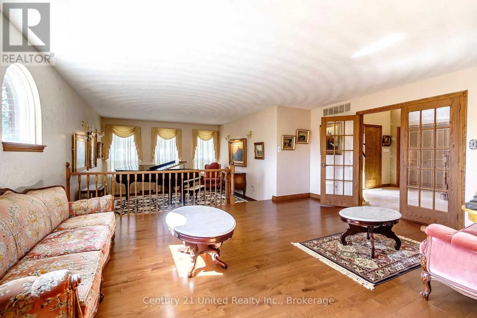 136 WALLIS DRIVE