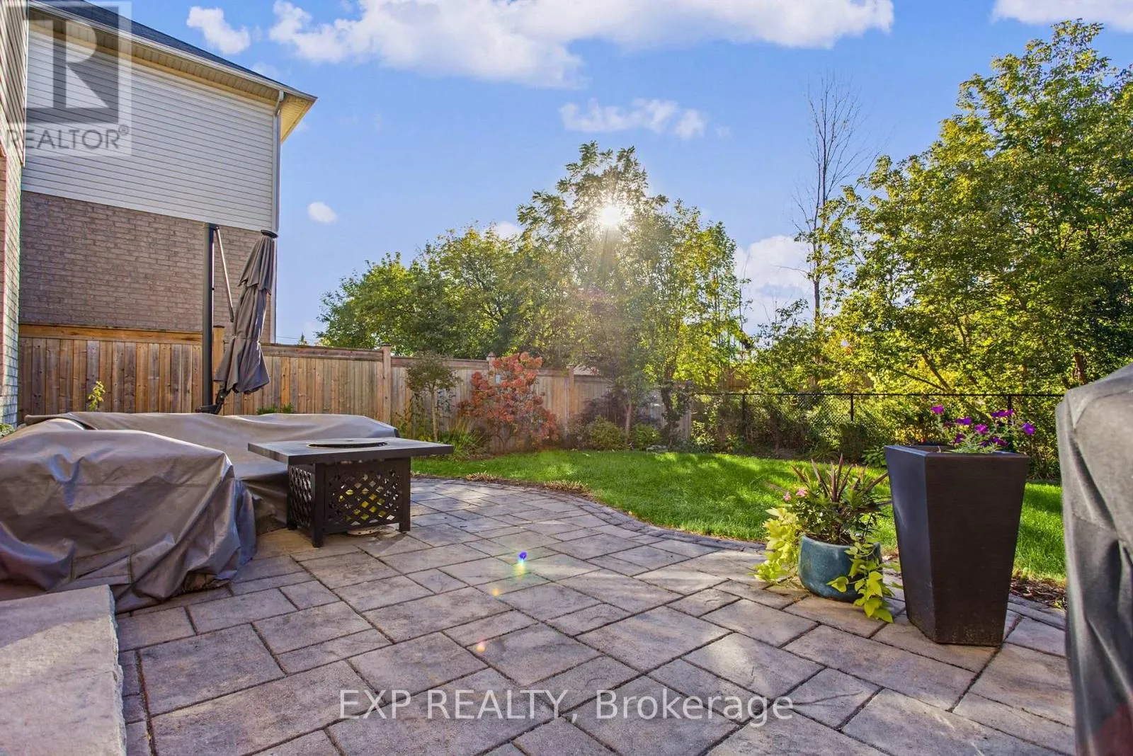 7 LAMPMAN DRIVE