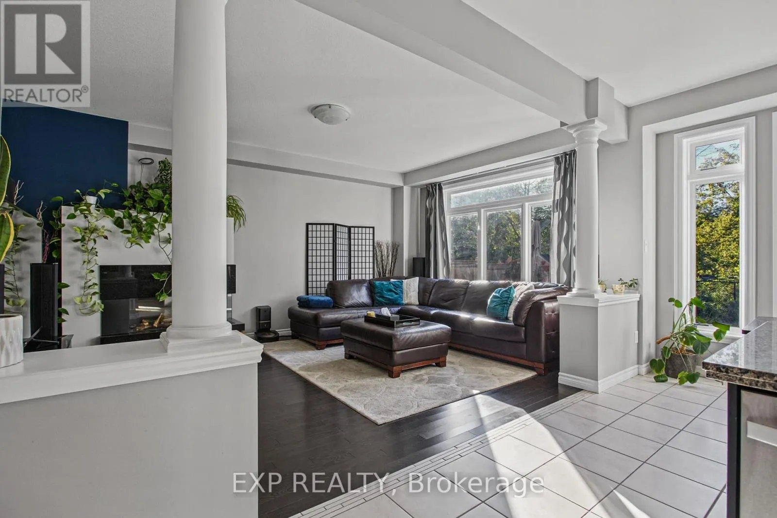 7 LAMPMAN DRIVE
