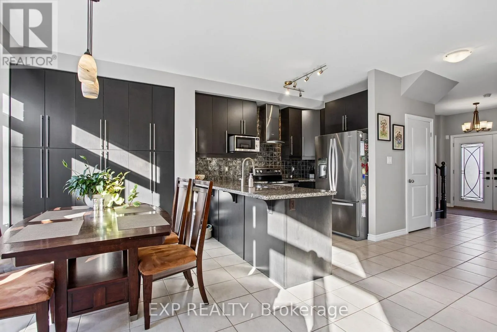 7 LAMPMAN DRIVE