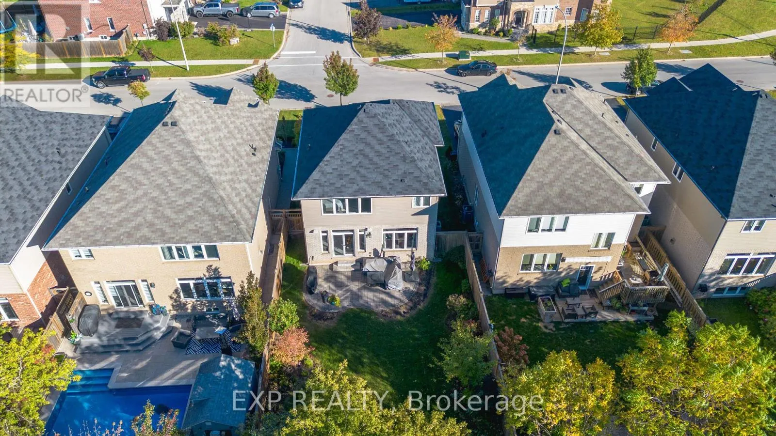 7 LAMPMAN DRIVE