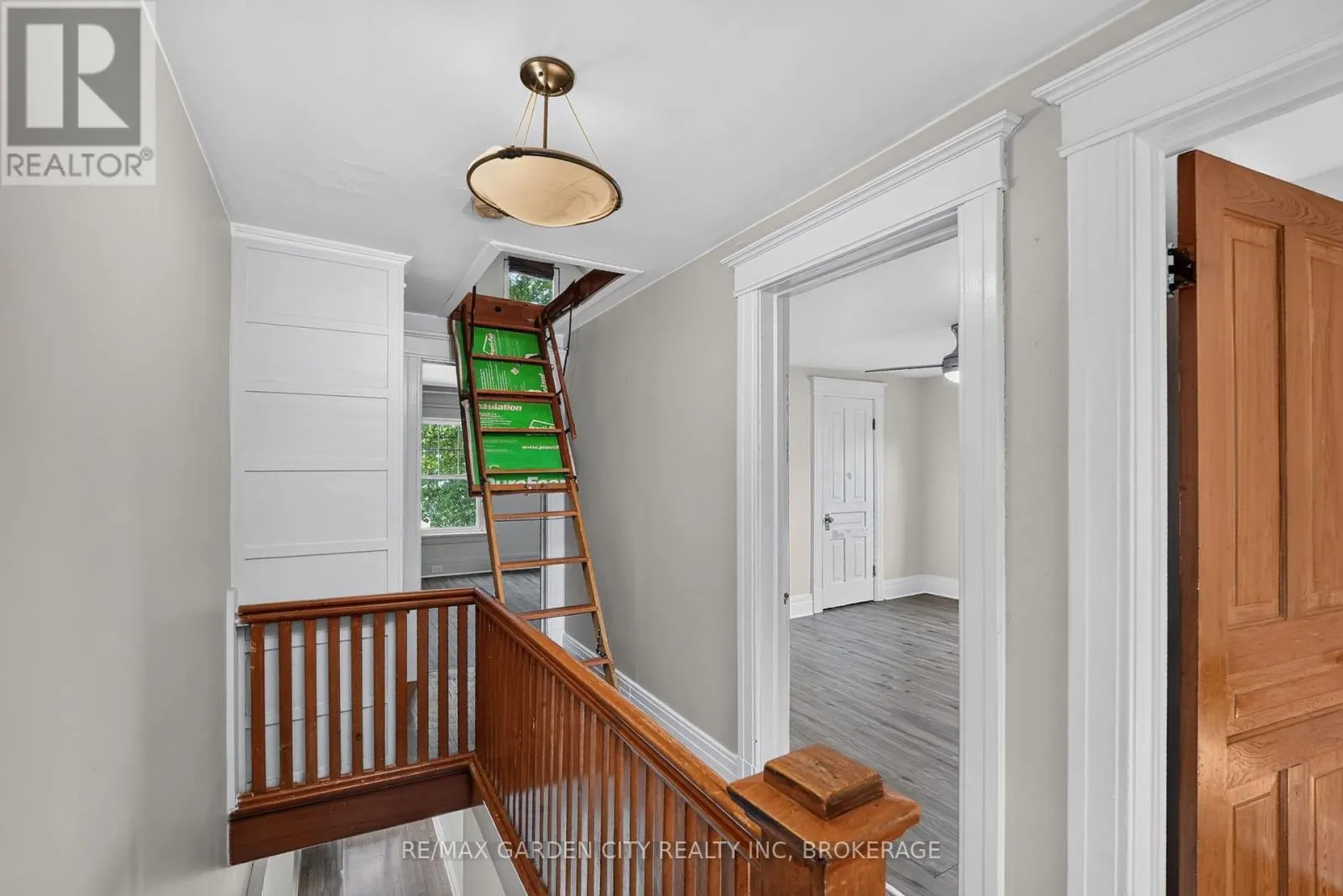 118 LOWELL AVENUE