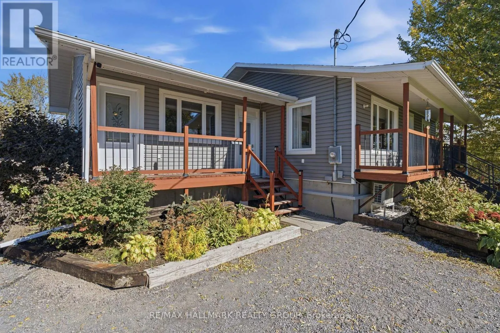 321 CONCESSION ROAD 2