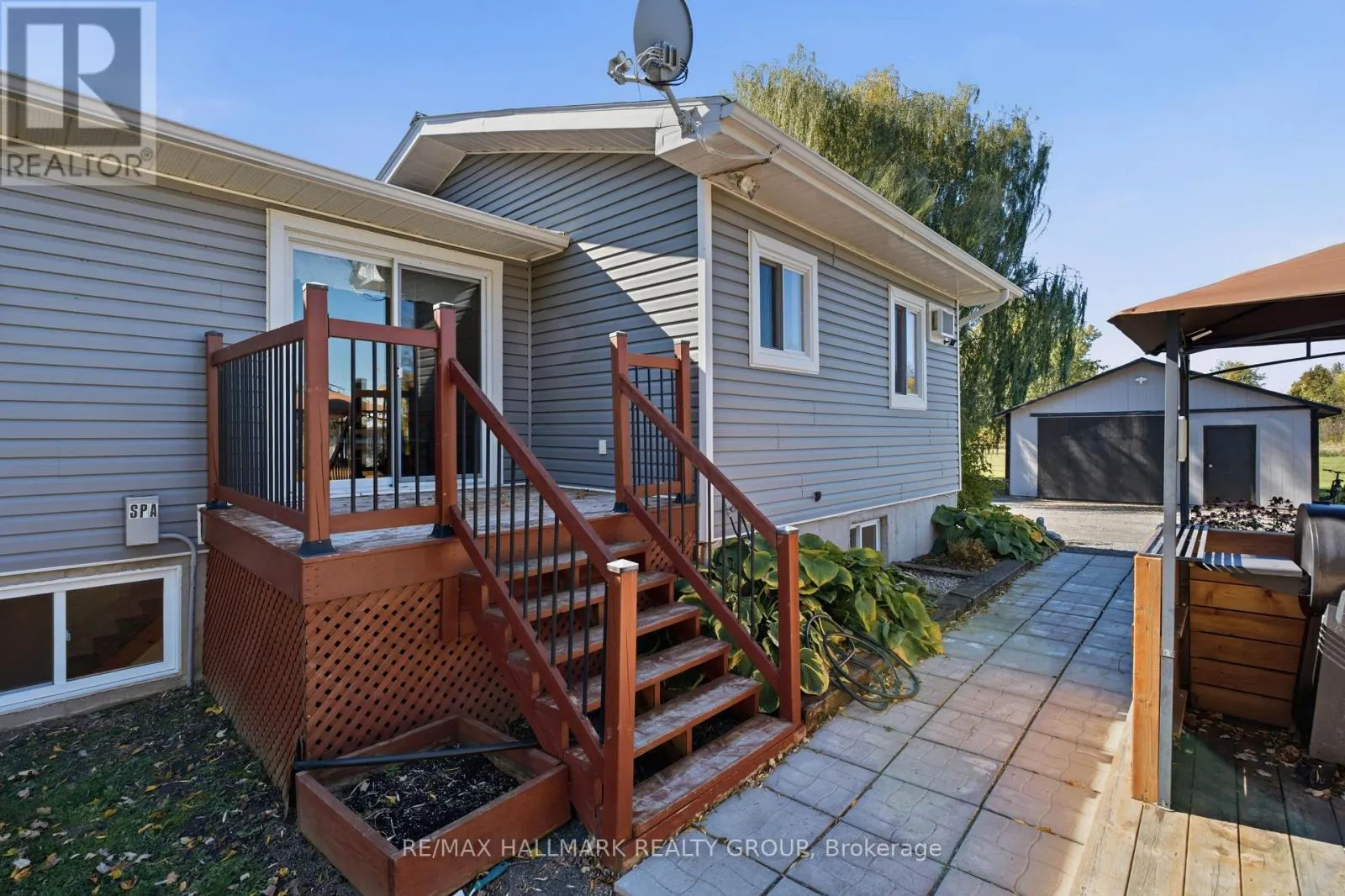 321 CONCESSION ROAD 2