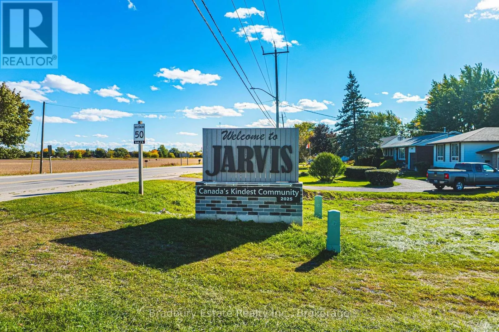 23 - 24 CRADDOCK BOULEVARD #23