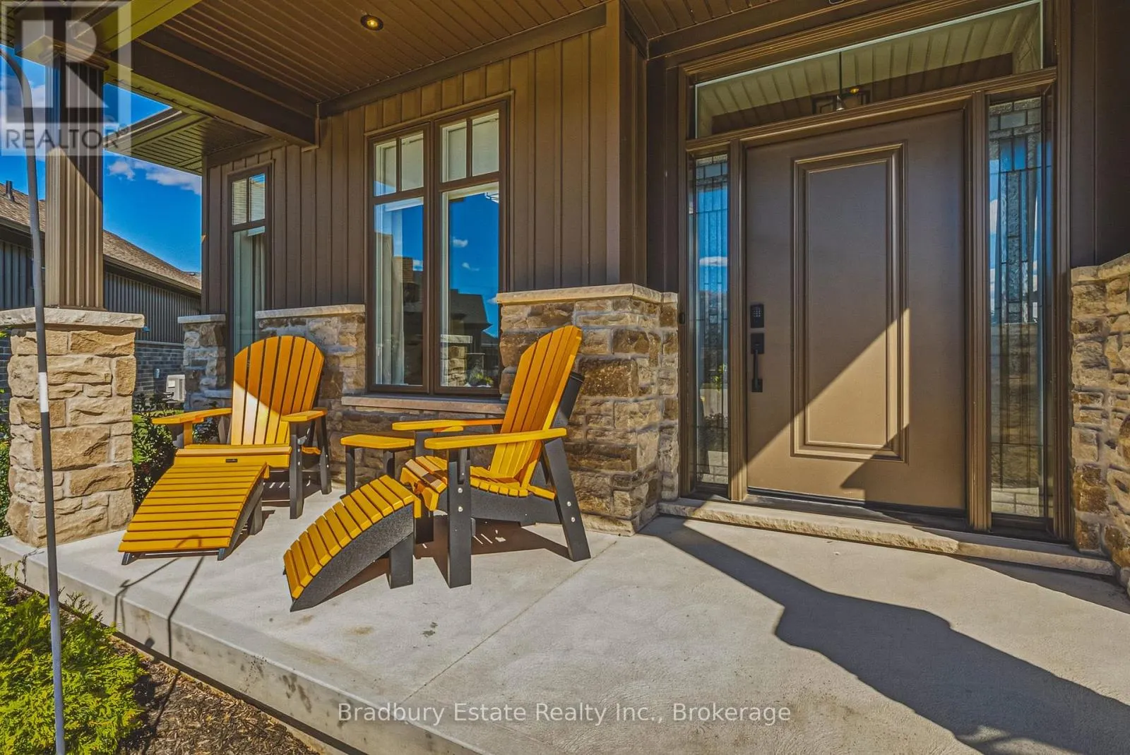 23 - 24 CRADDOCK BOULEVARD #23