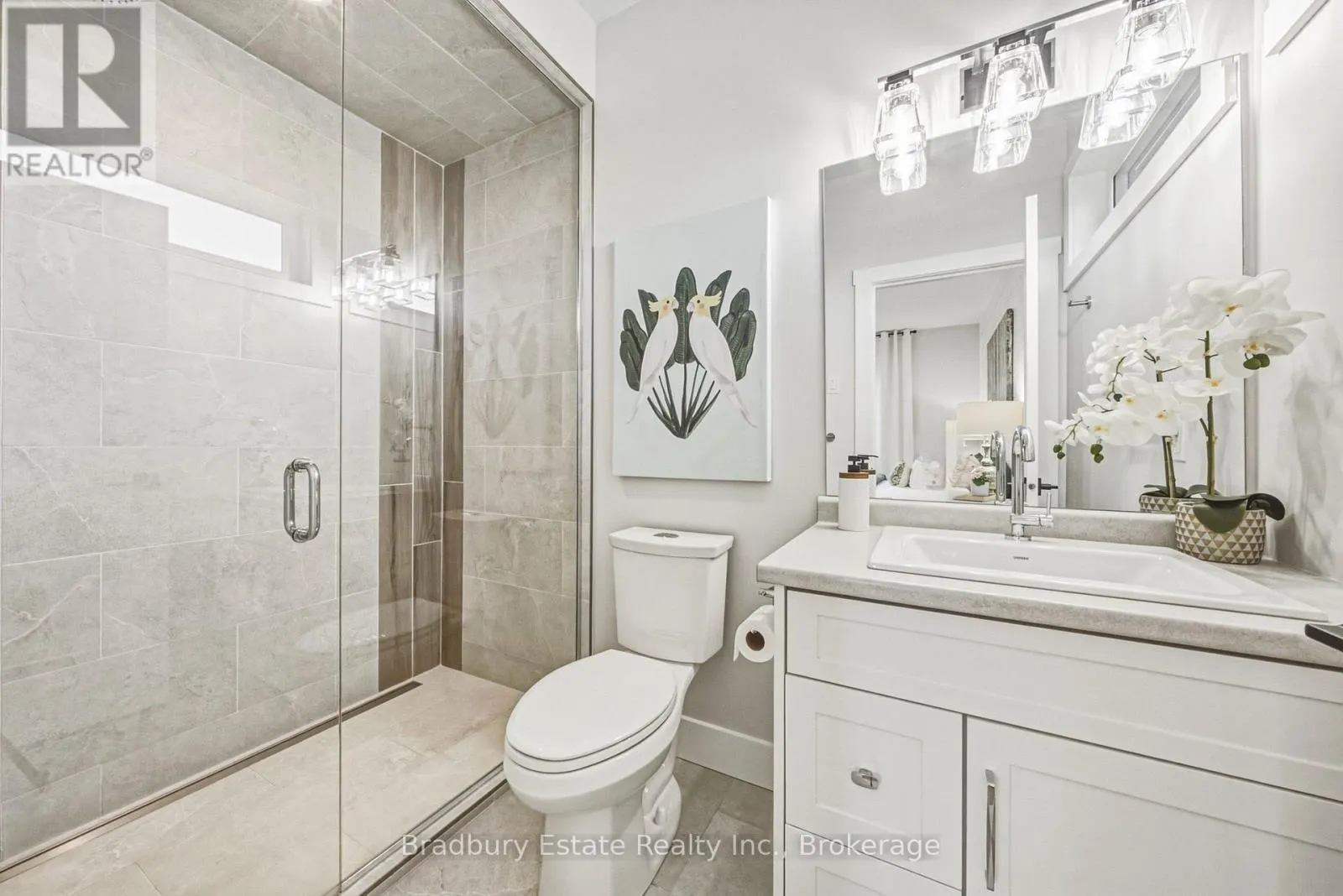 23 - 24 CRADDOCK BOULEVARD #23