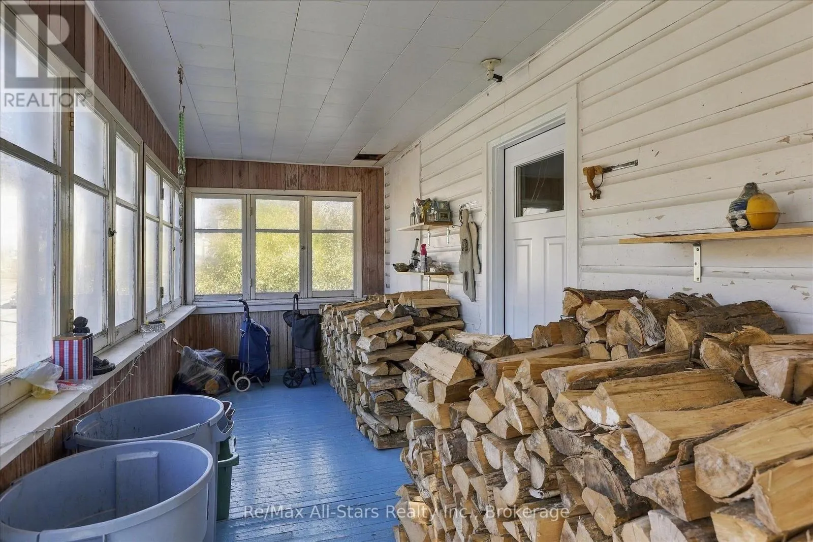 4982 MONCK ROAD