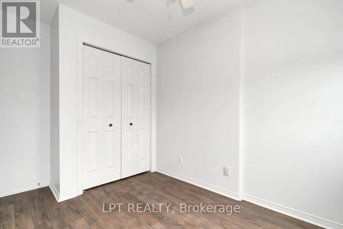 30 - 204 BRISTON PRIVATE