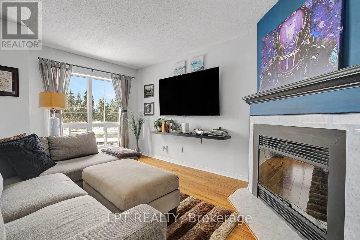 30 - 204 BRISTON PRIVATE