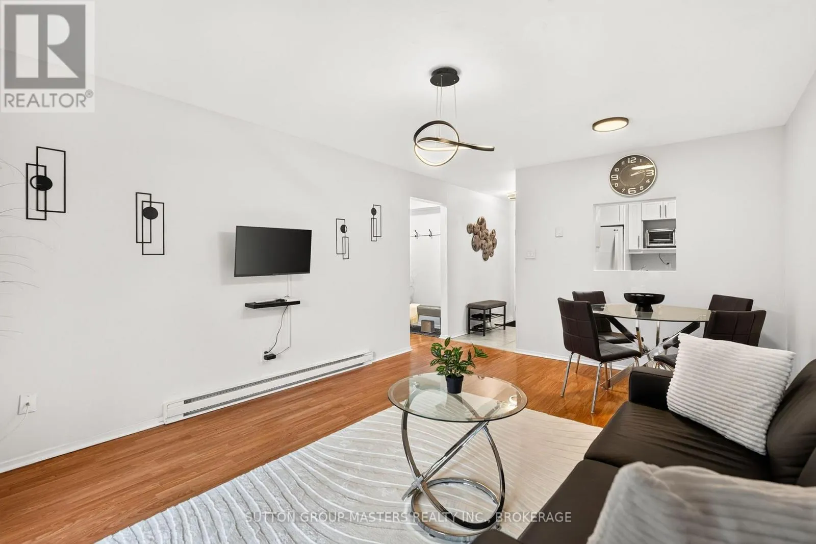 101 - 573 ARMSTRONG ROAD #101