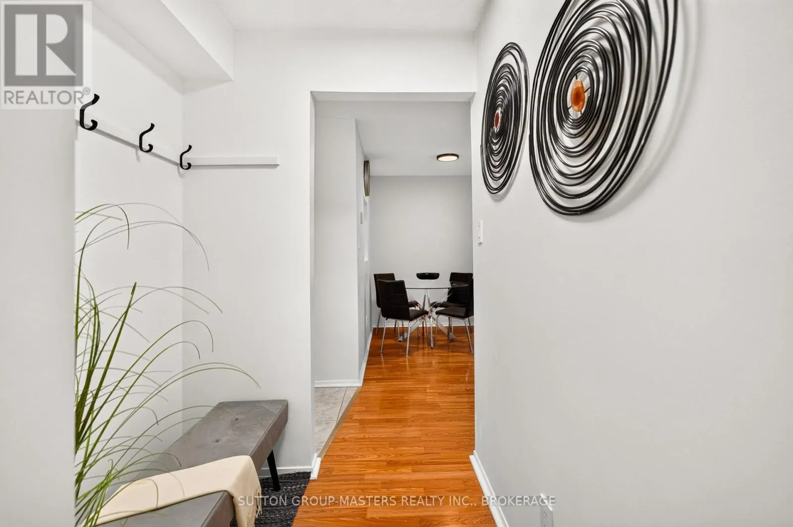101 - 573 ARMSTRONG ROAD #101