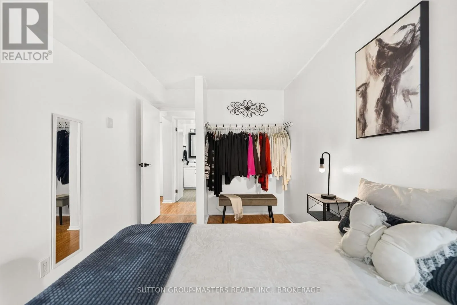 101 - 573 ARMSTRONG ROAD #101