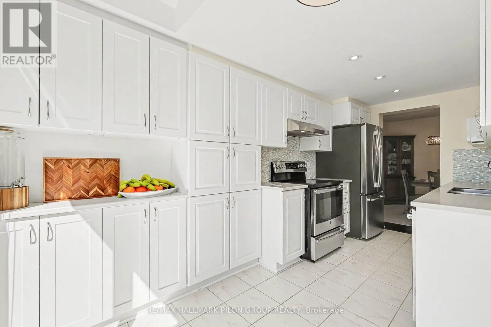 114 WATERFERN WAY