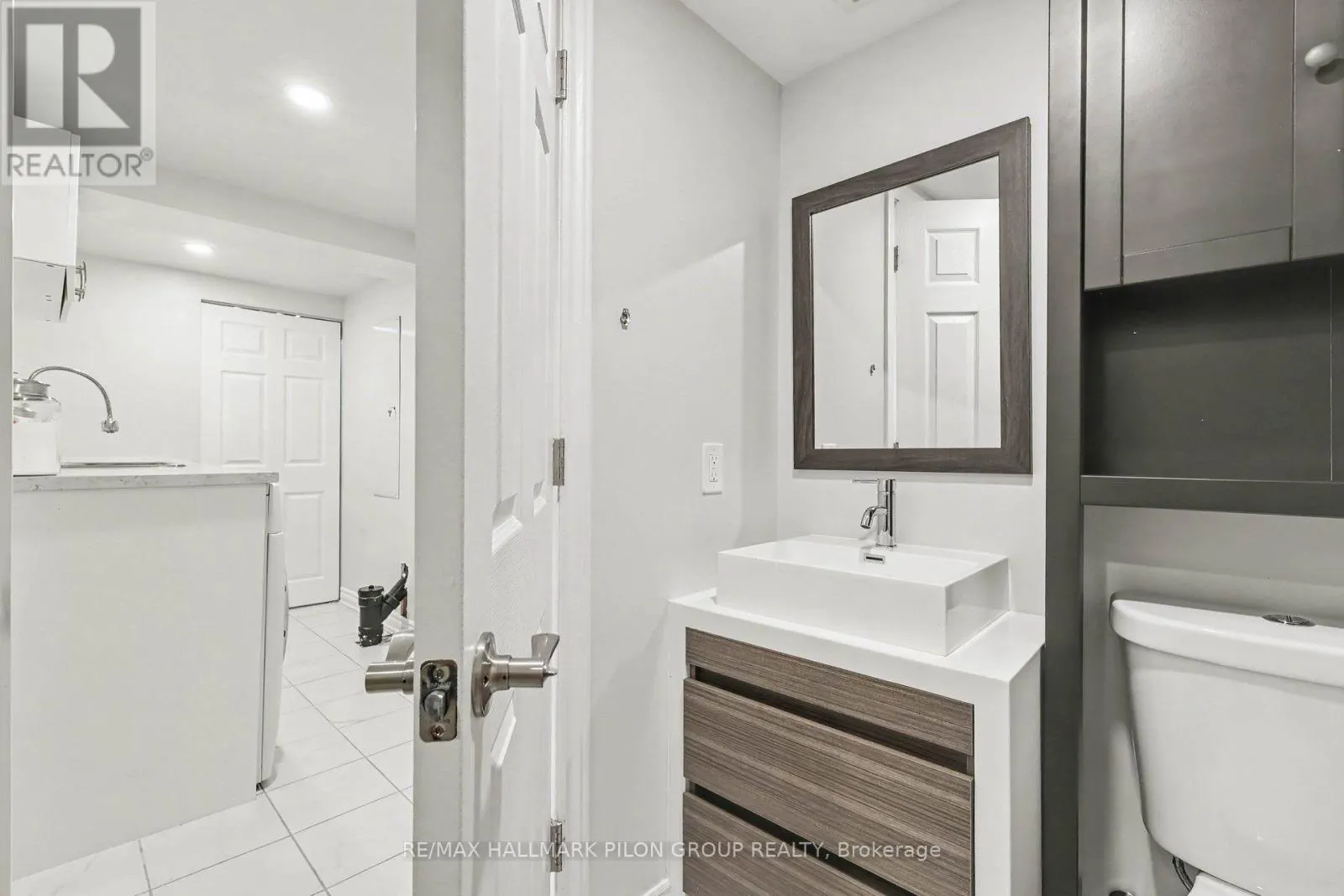 114 WATERFERN WAY
