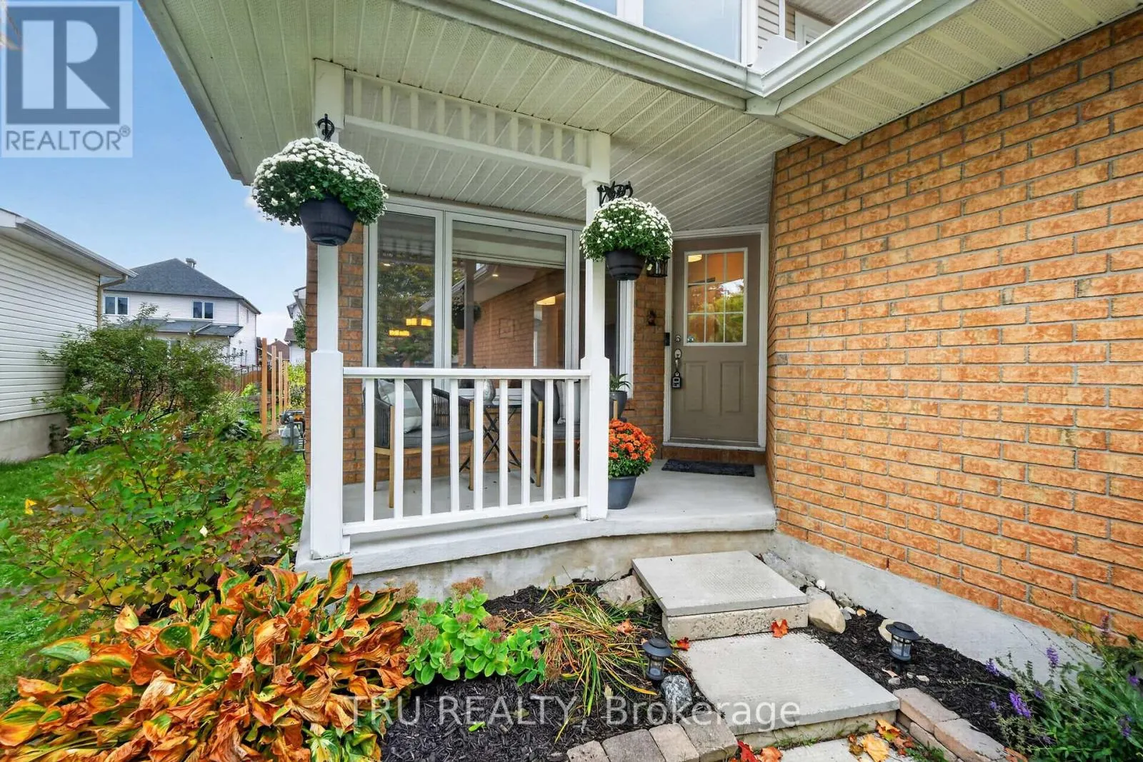 986 SHEENBORO CRESCENT