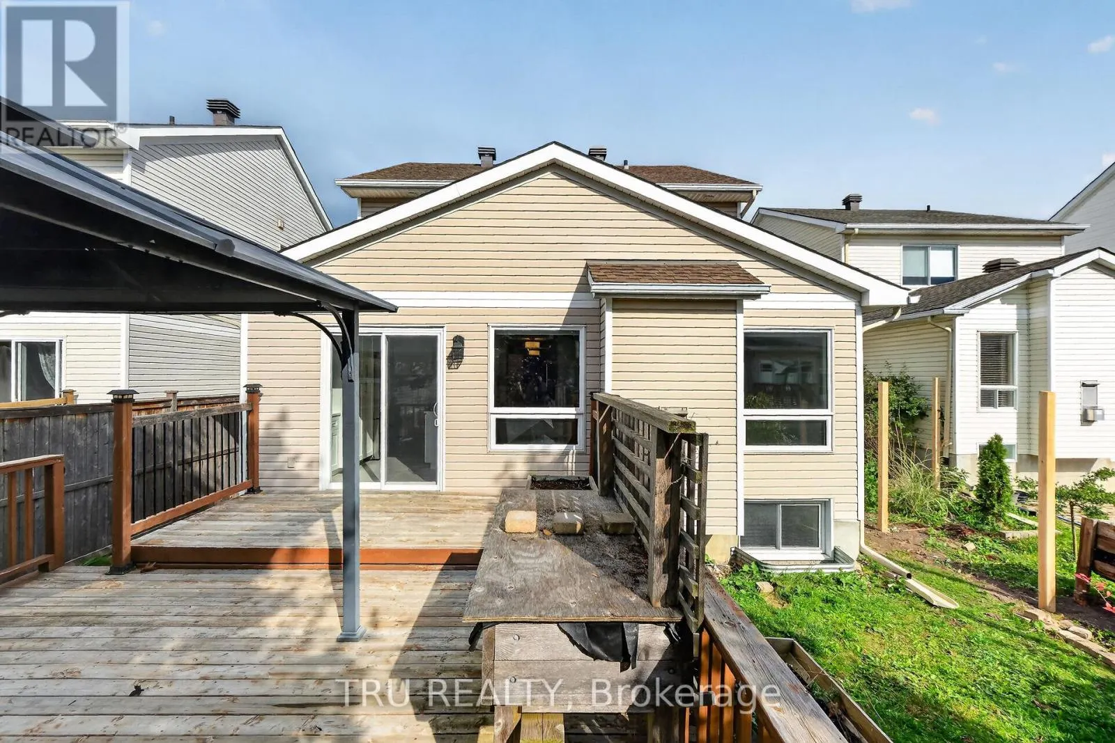 986 SHEENBORO CRESCENT