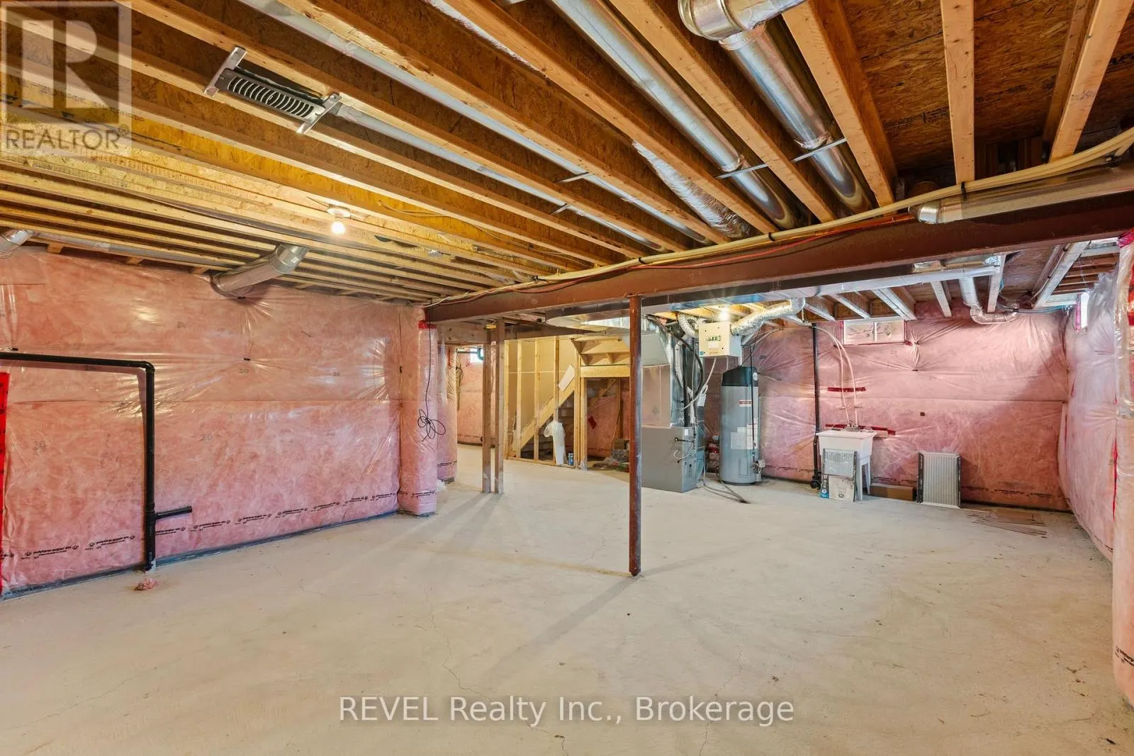 318 CONCESSION 3 ROAD